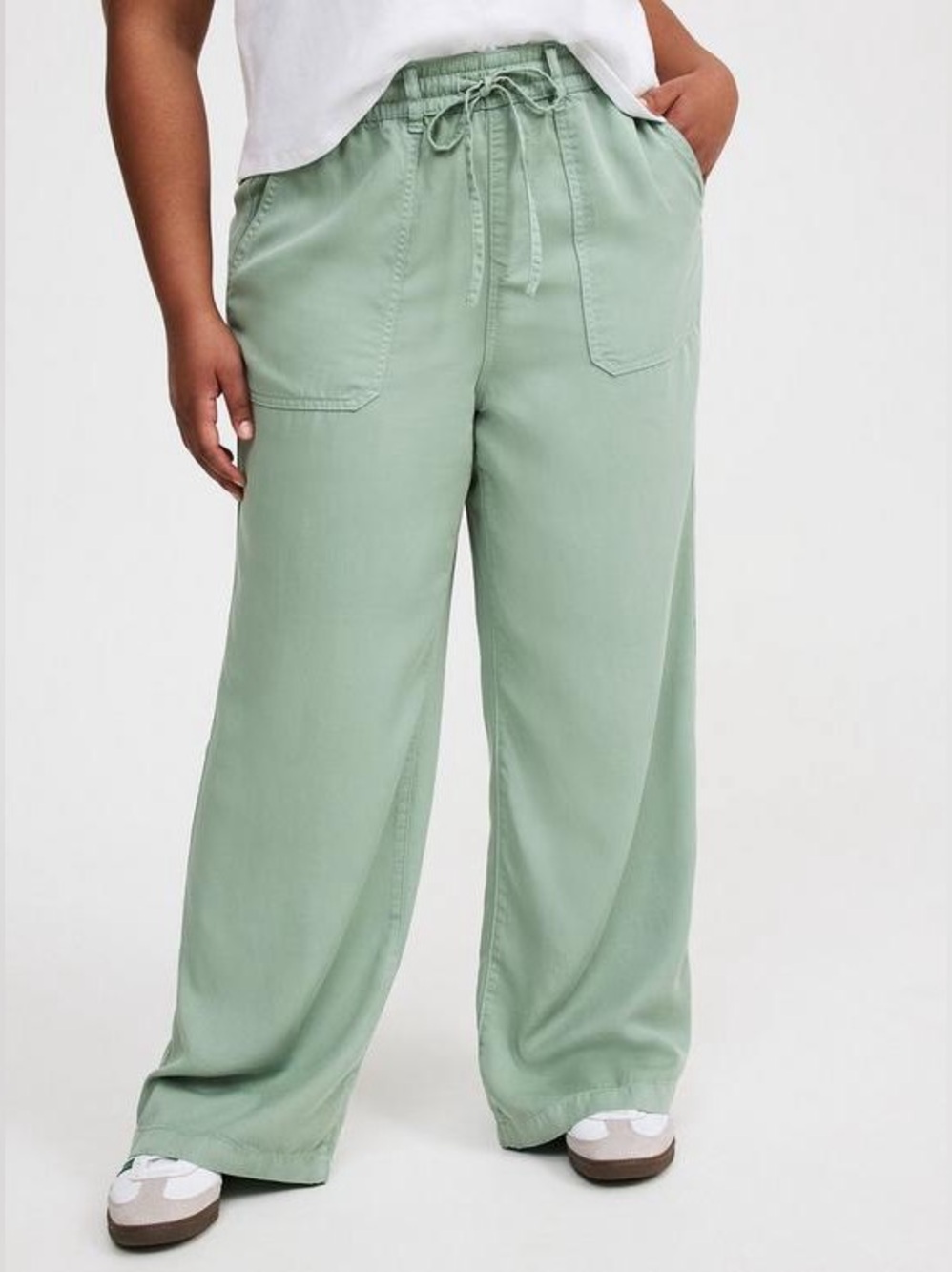NWT - Torrid Pull-On Wide Leg Lyocell Drawstring Pants Granite Green 2 Tall